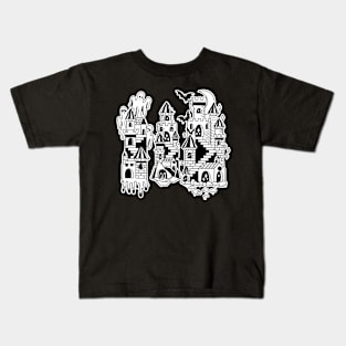 Spooky castles Kids T-Shirt